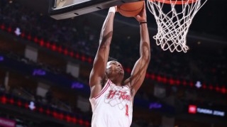 九游9GAME-还命中了两记长距离中投，火箭后场新星在进攻端的存在感有所提升