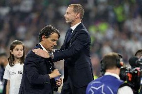 罗马诺：欧冠决赛的0-5惨败，或加速国米与小因扎吉的分开